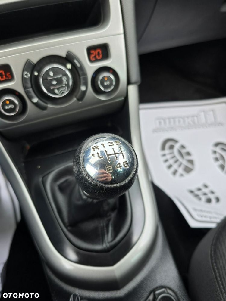 Peugeot 308 - 26