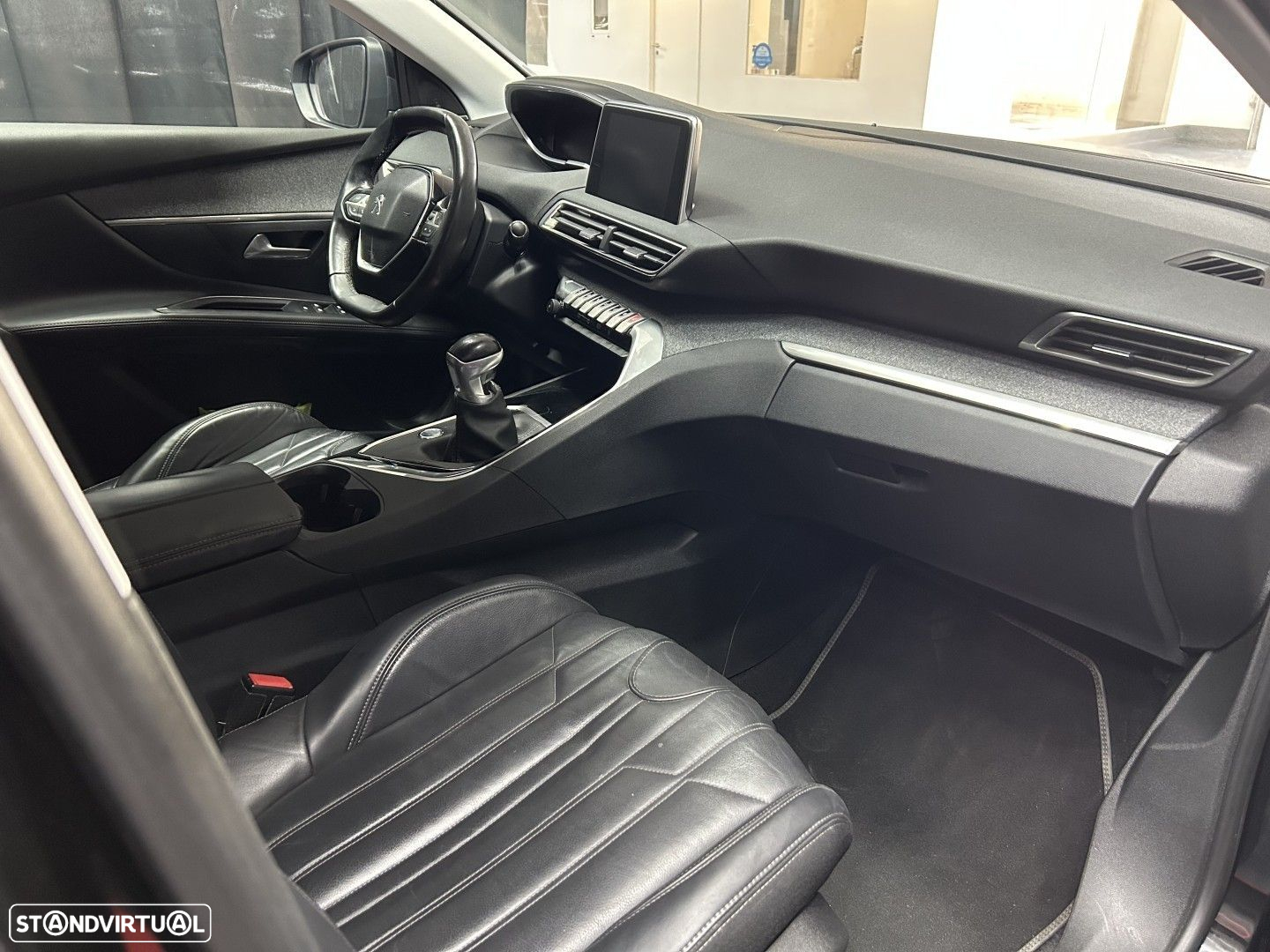 Peugeot 5008 1.6 HDi Allure J18 - 11