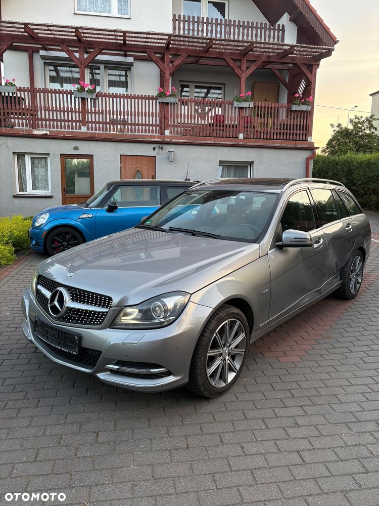 Mercedes-Benz Klasa C 350 CDI BlueEff Avantgarde - 4