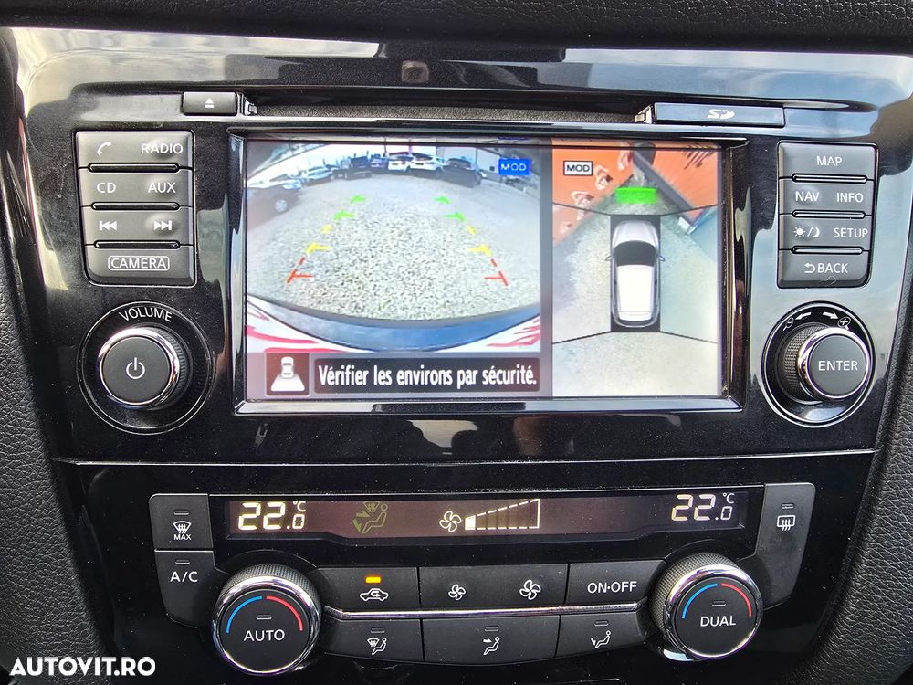 Nissan Qashqai 1.5 DCI N-Connecta - 12