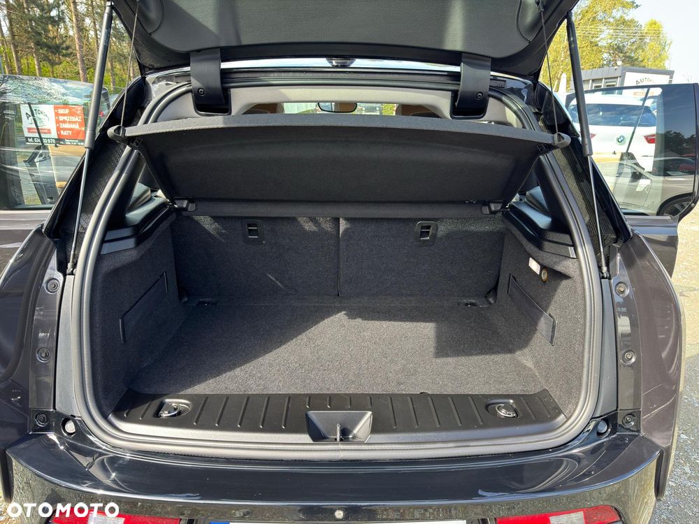 BMW i3 (60 Ah) - 17