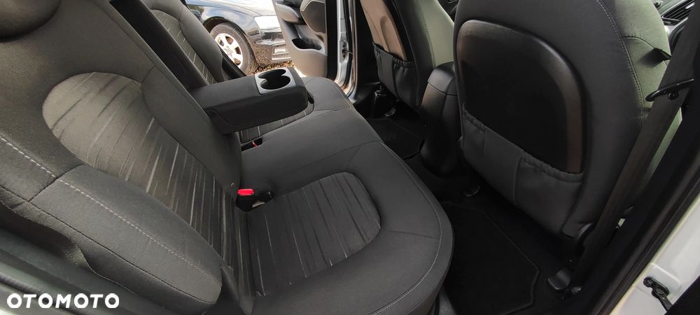 Hyundai ix35 - 34