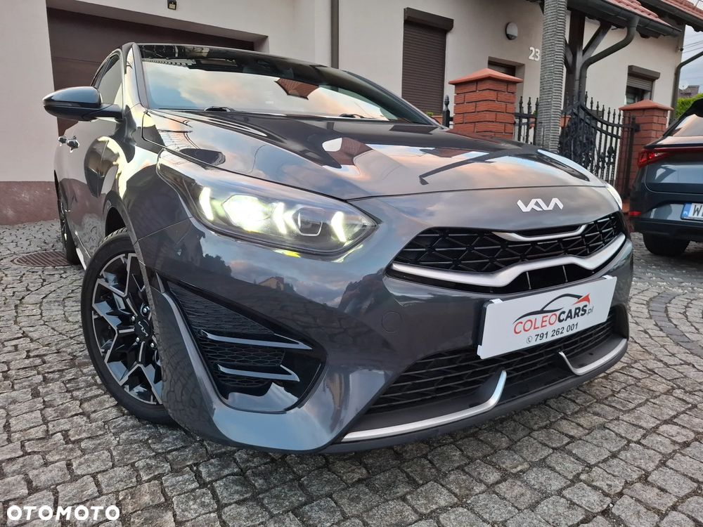 Kia ProCeed - 14