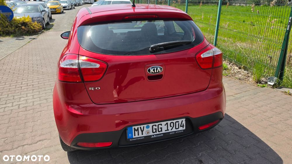 Kia Rio 1.2 Dream Team Edition - 20