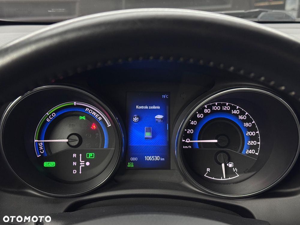 Toyota Auris - 13
