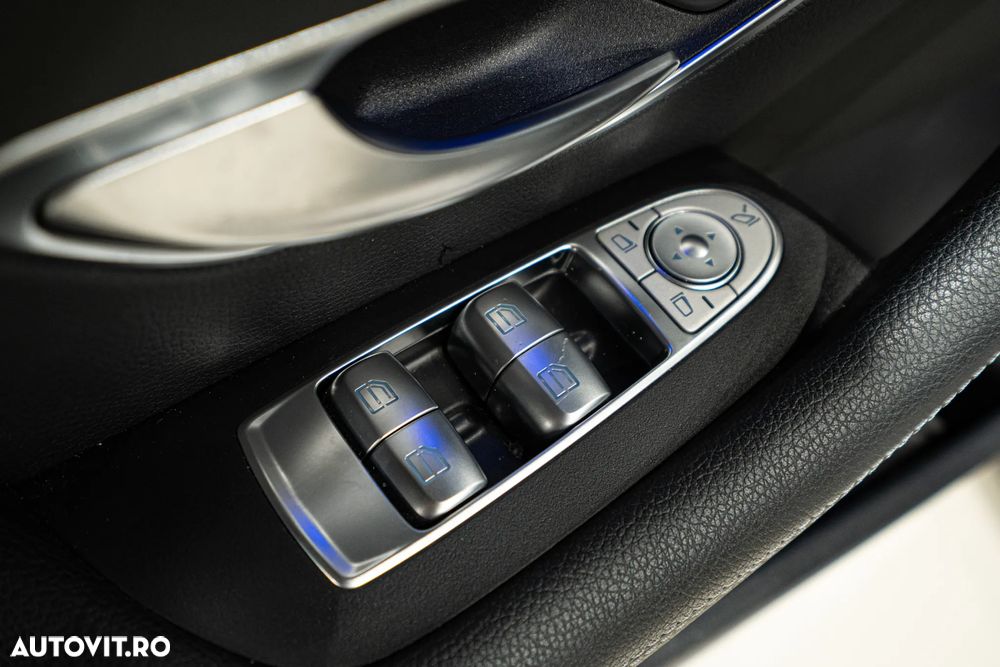 Mercedes-Benz E 220 d 9G-TRONIC AMG Line - 26