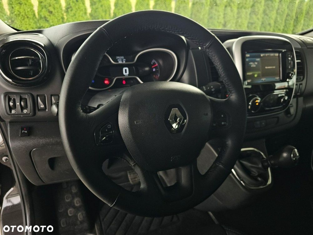 Renault Trafic - 14