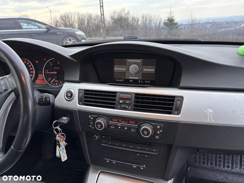 BMW Seria 3 320d - 9