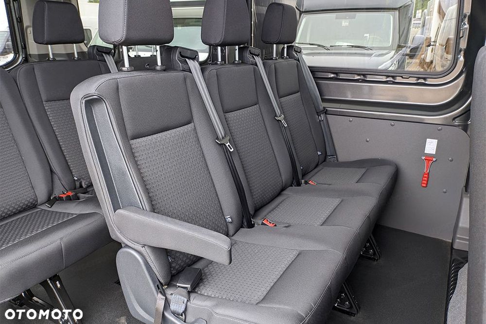 Ford Transit - 11