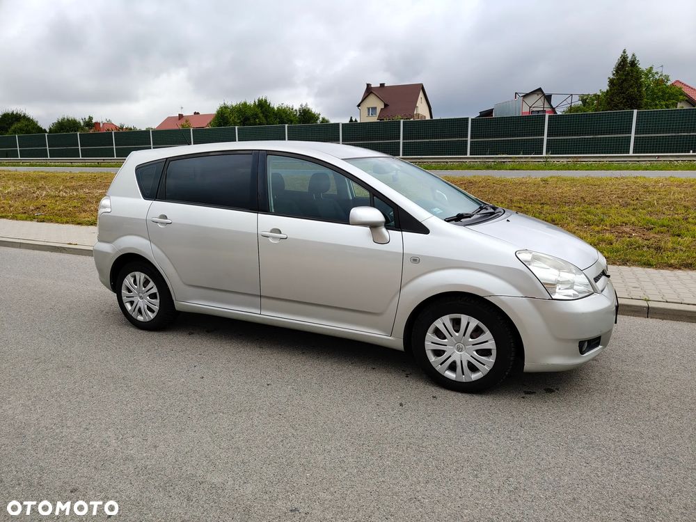 Toyota Corolla Verso 1.8 Sol 7os MM - 27