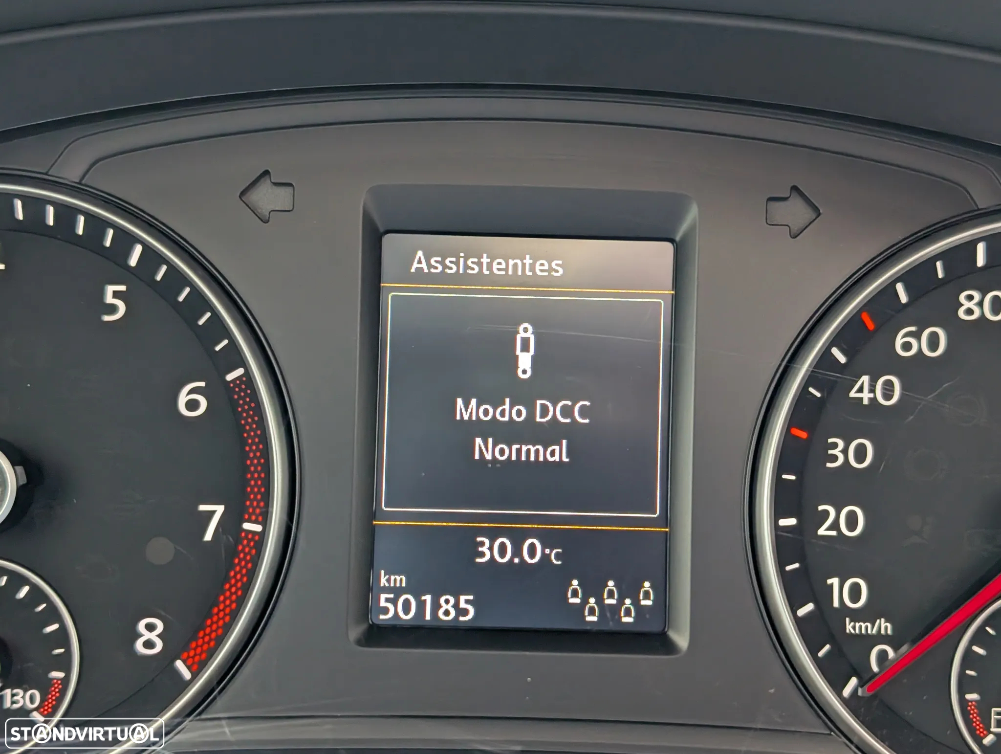 VW Sharan 1.4 TSI Highline DSG - 23