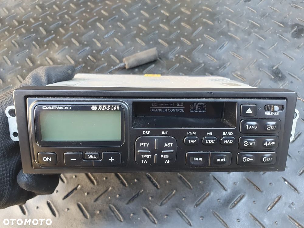 Radiomagnetofon DAEWOO AKF 0827R   RDS. - 2