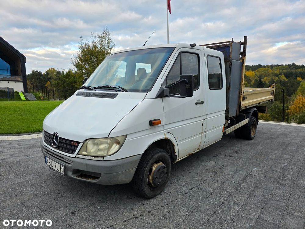 Mercedes-Benz Sprinter - 2
