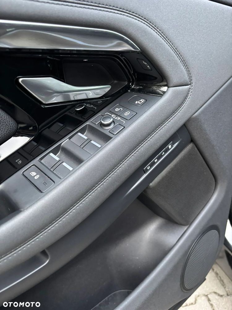 Land Rover Range Rover Evoque D180 SE - 28