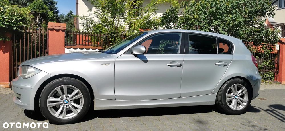 BMW Seria 1 120i - 3
