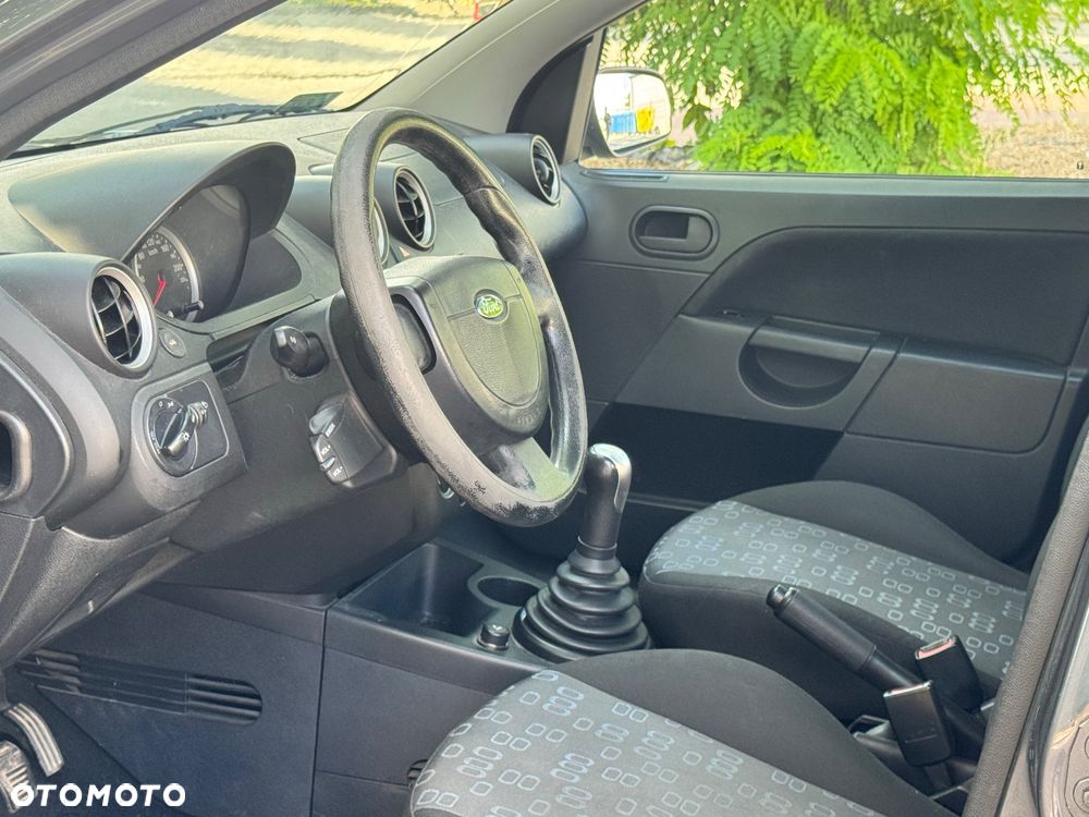 Ford Fiesta 1.25 Gold X - 15
