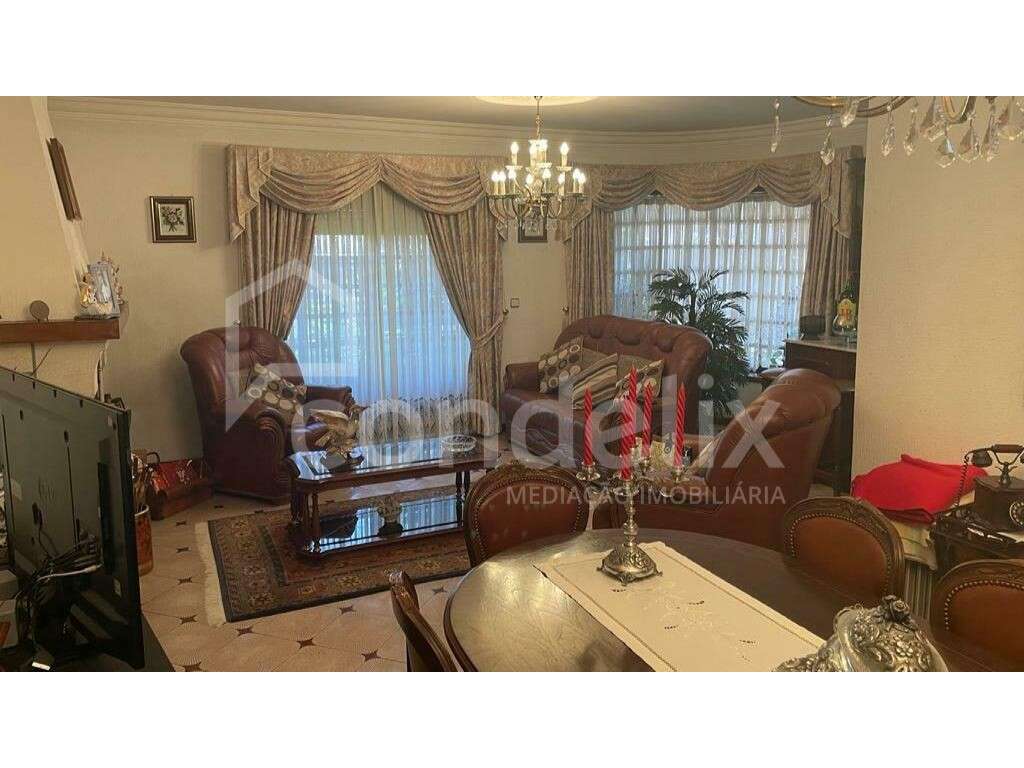 Moradia T4 Rio Tinto Baguim do Monte Gondomar - Grande imagem: 3/49