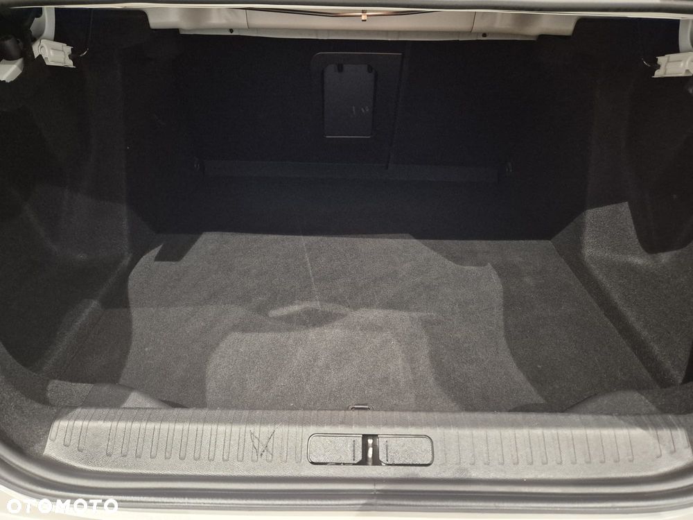 Citroën C4X 1.2 PureTech Max S&S EAT8 - 8