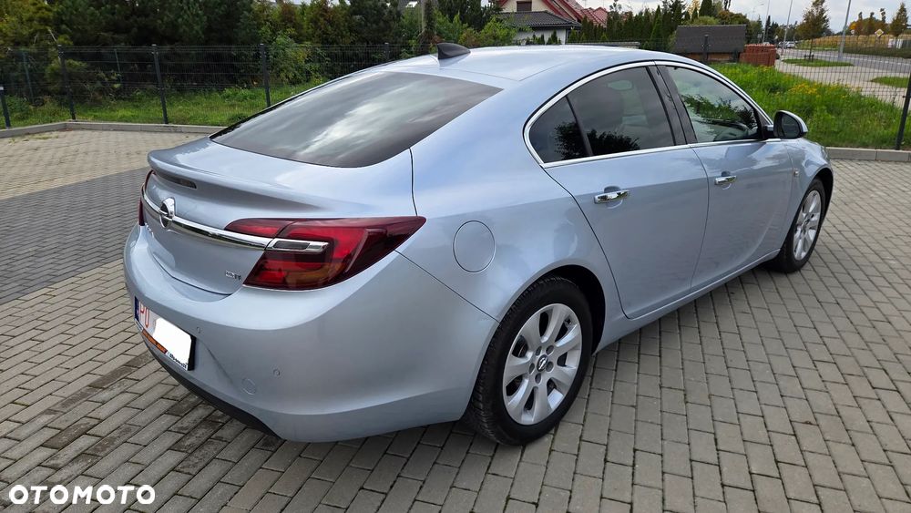 Opel Insignia 2.0 CDTI Cosmo S&S - 10