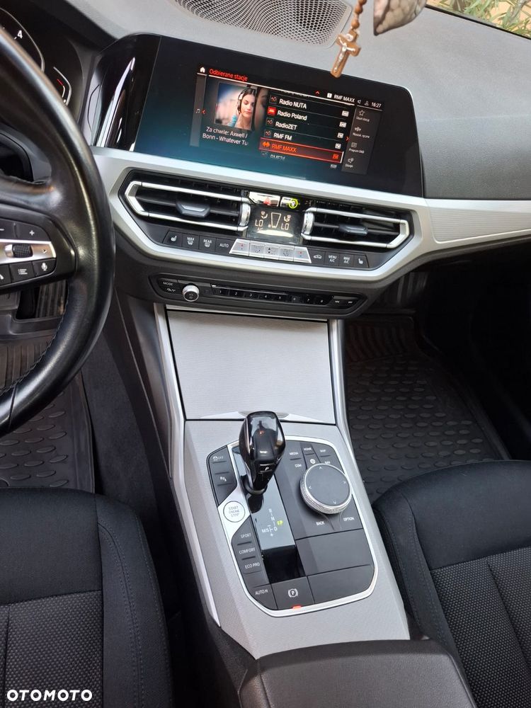 BMW Seria 3 320d mHEV - 7