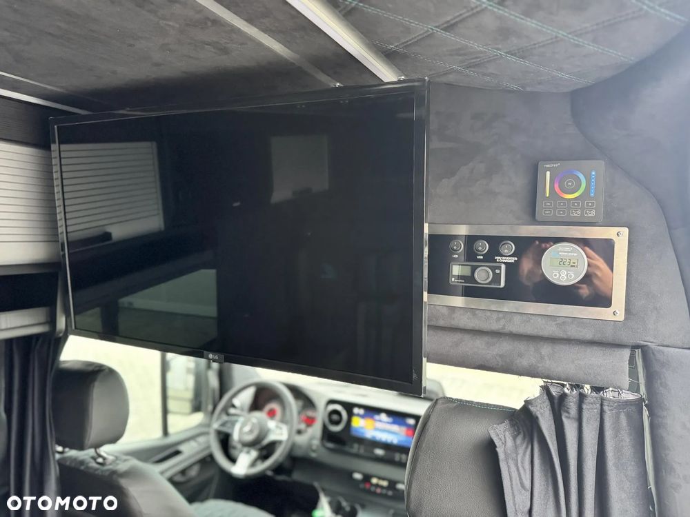 Mercedes-Benz Sprinter - 18