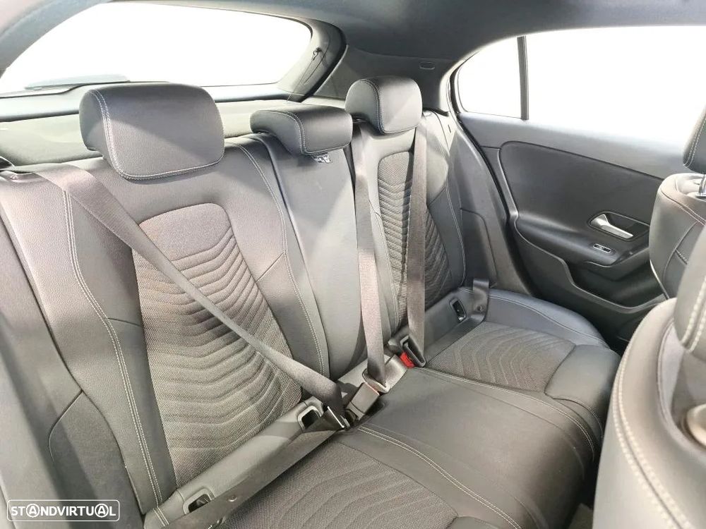 Mercedes-Benz A 250 e Style Plus - 9