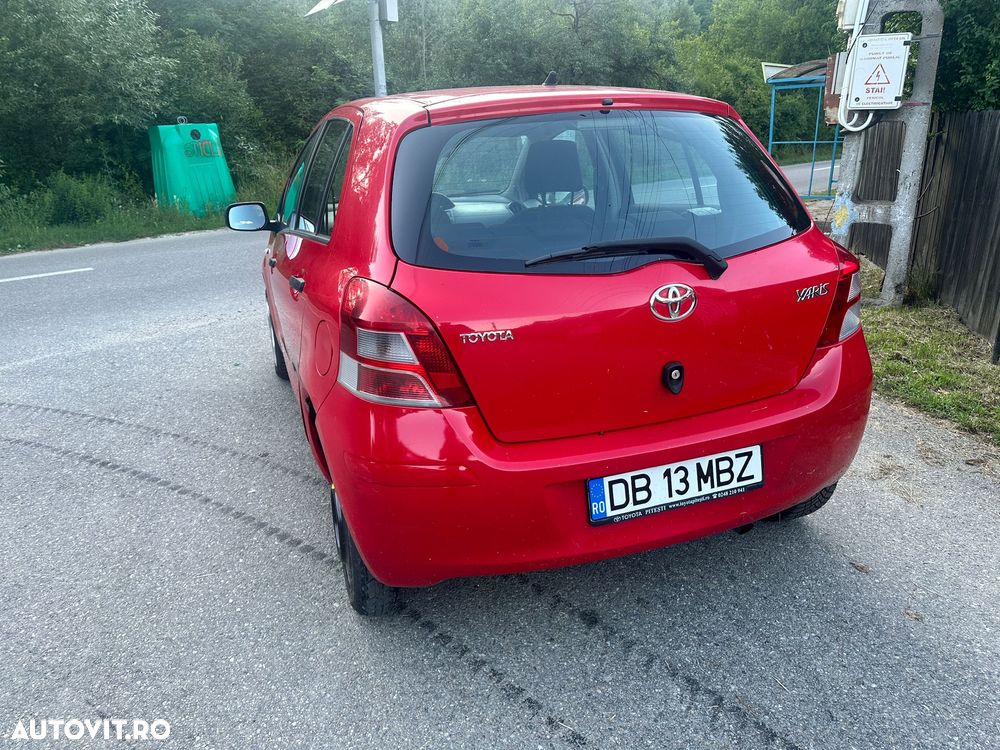 Toyota Yaris 1.3 Luna - 3