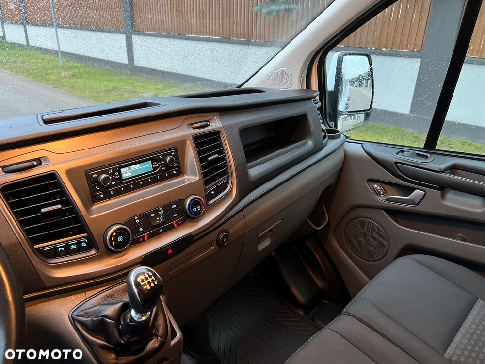 Ford Transit Custom - 27