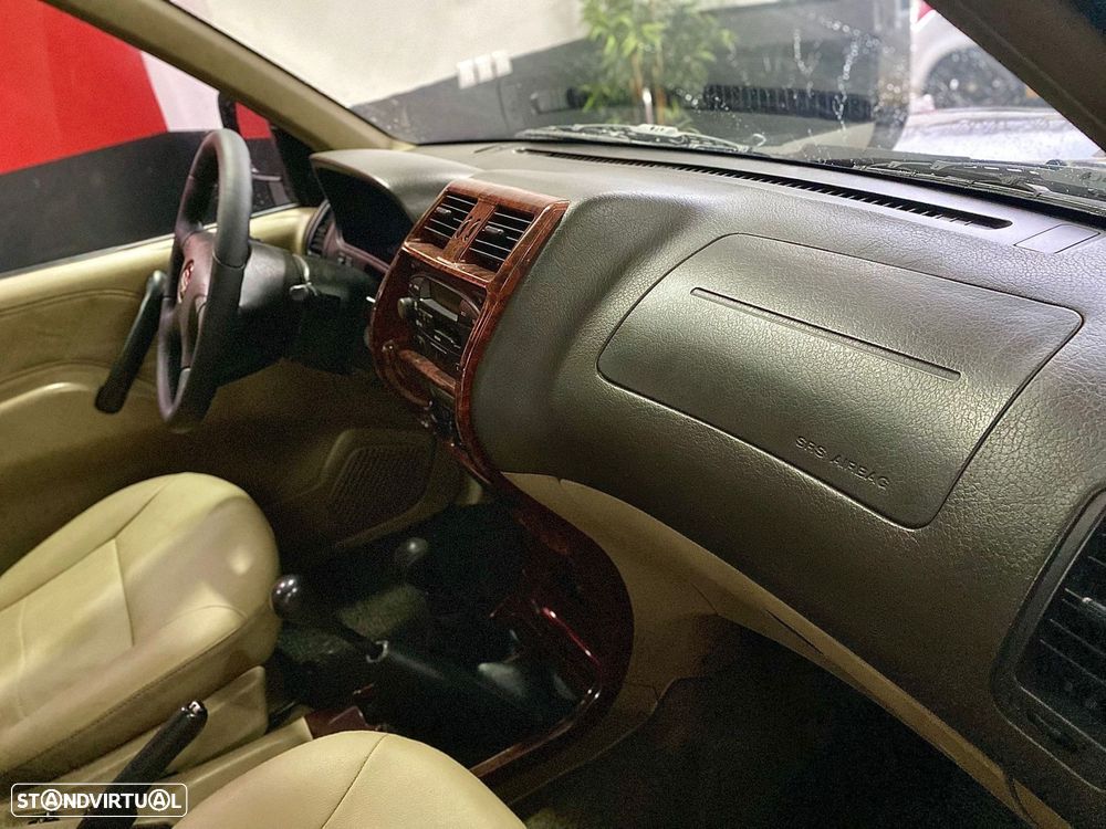 Nissan Terrano II 2.7 TDi Luxury - 21