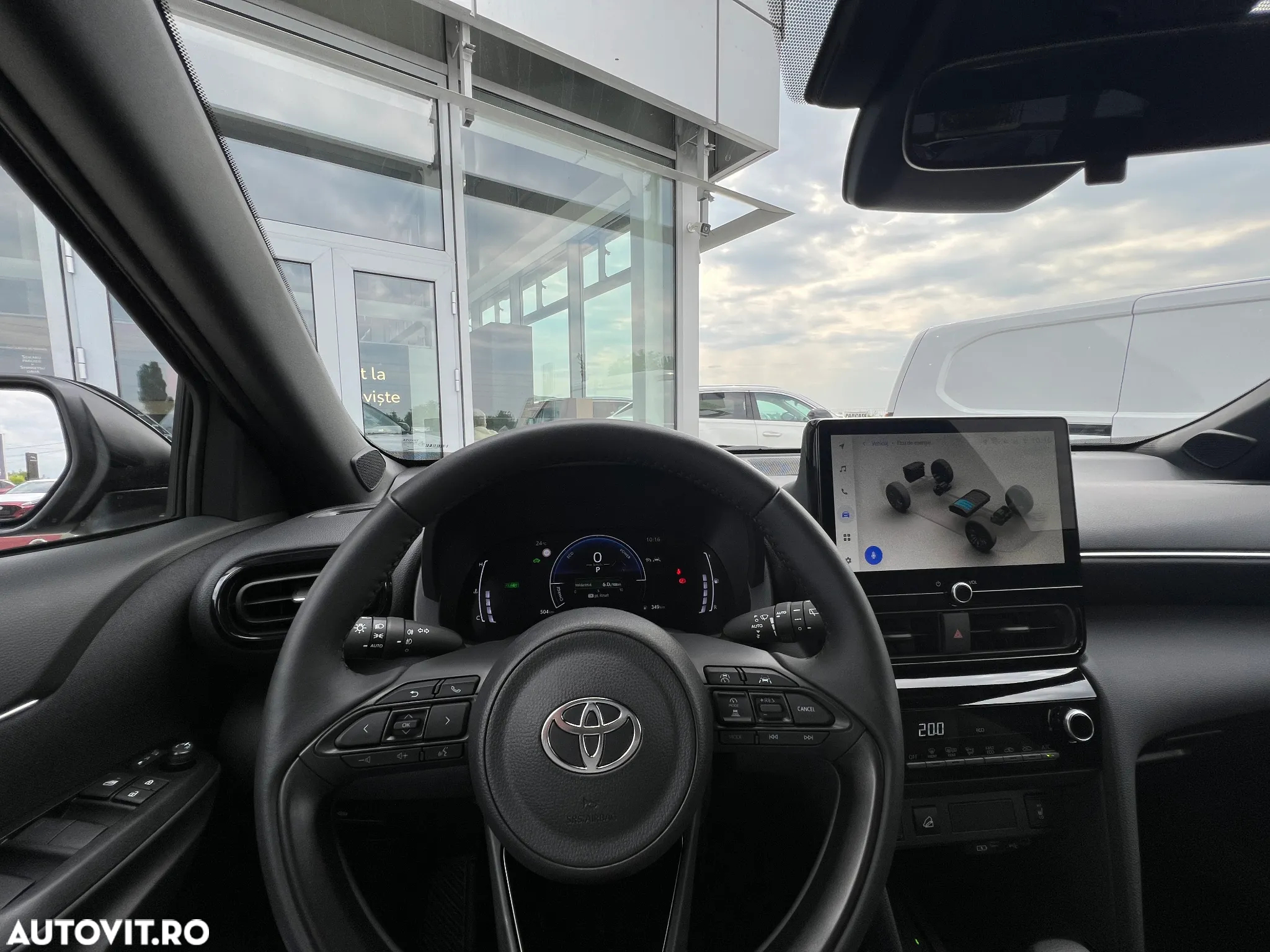 Toyota Yaris Cross 1.5 VVT-i HSD 4x4 Dynamic - 36