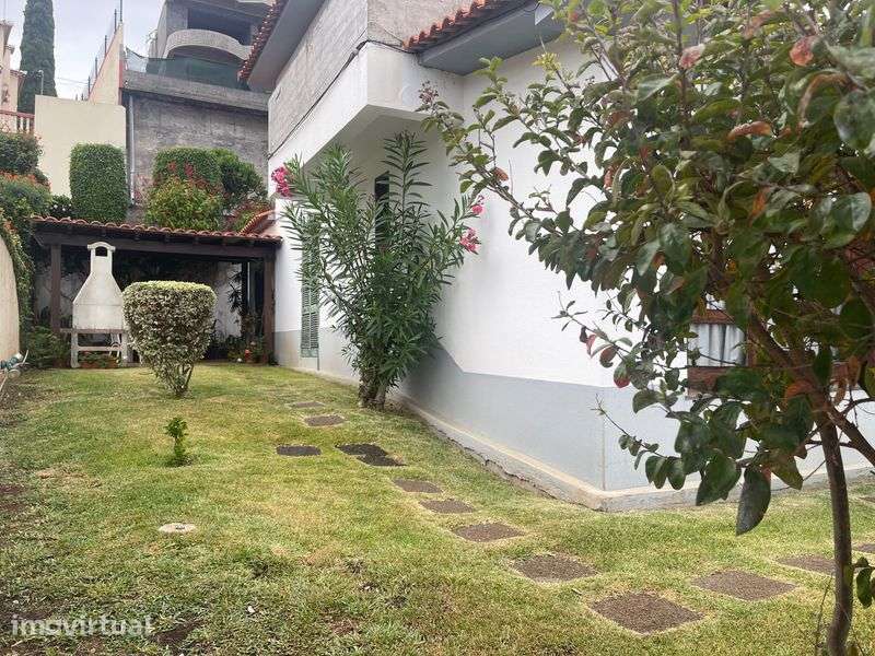 Moradia isolada T5 no Funchal - Grande imagem: 4/12