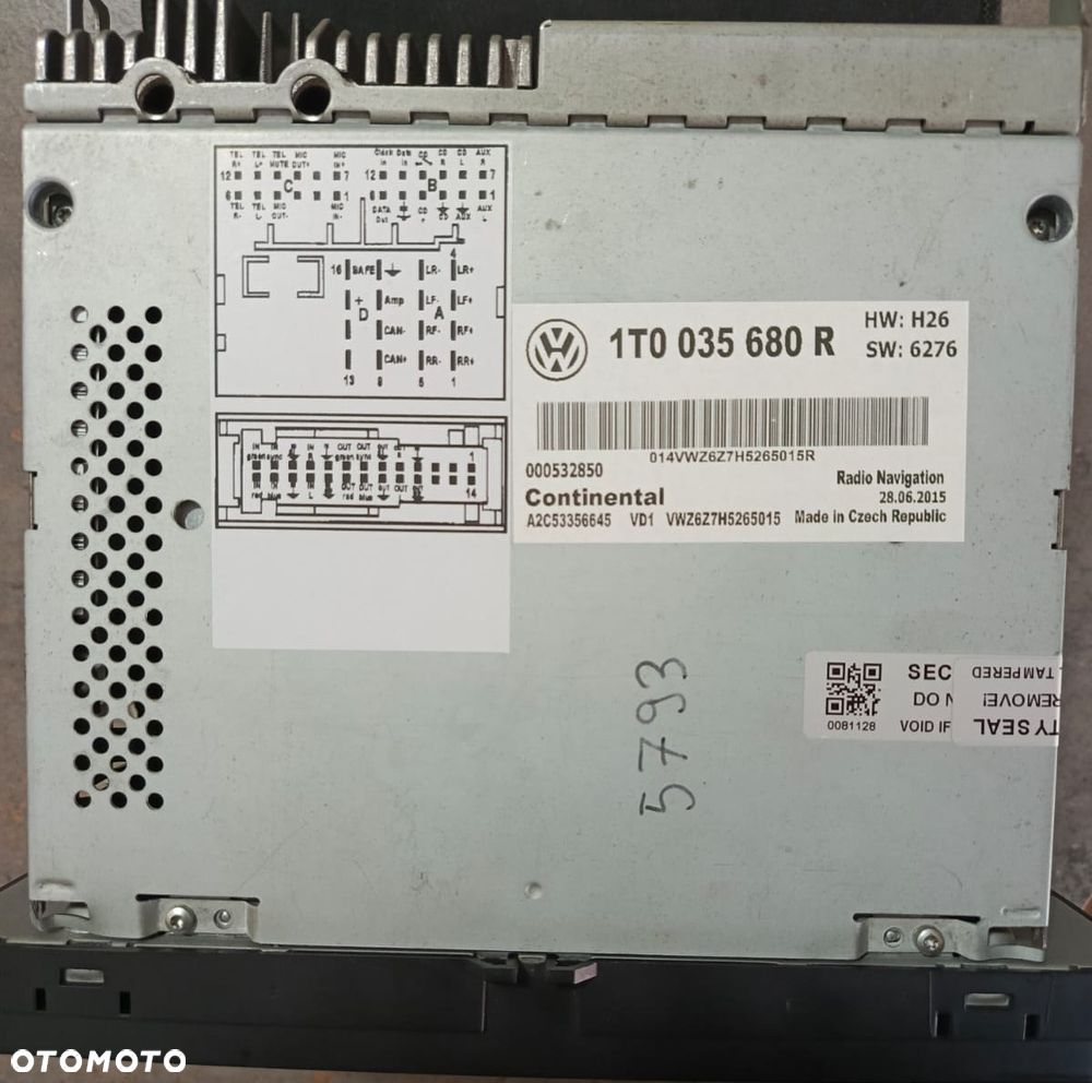 VW SKODA-14 WERSIJ RADIOWYCH Nawigacja RNS 510  Polskie menu z mapami 8557+POI+KOD - 9