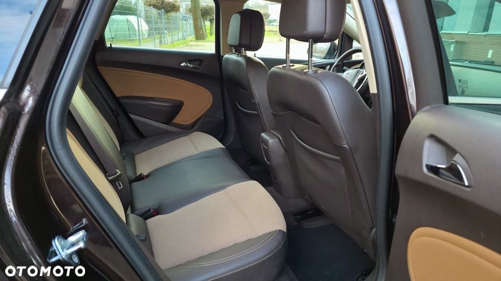 Opel Astra 1.6 CDTI DPF ecoFLEX TourerStart/Stop ENERGY - 15