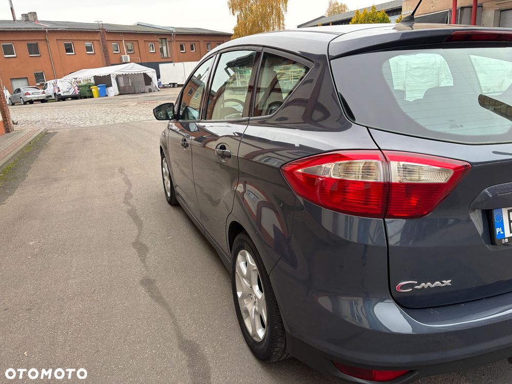 Ford C-MAX - 13