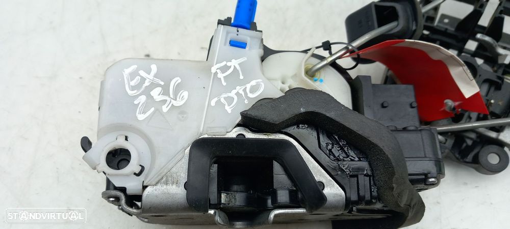 Fechadura / fecho porta frente direito OPEL Astra J Sports Tourer - 2