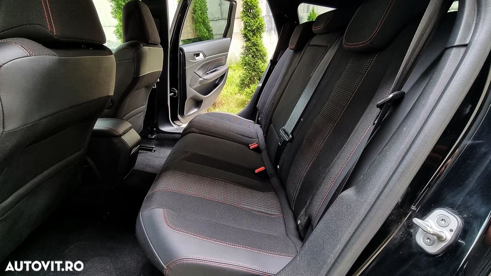 Peugeot 308 BlueHDi 130 EAT8 Stop & Start GT Pack - 12