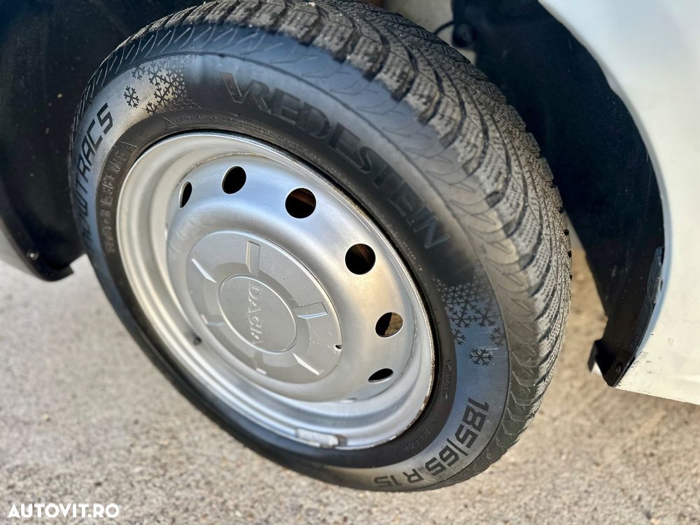 Dacia Logan Van - 17