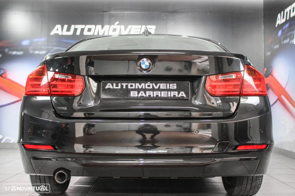 BMW 318 d Auto Line Sport - 19