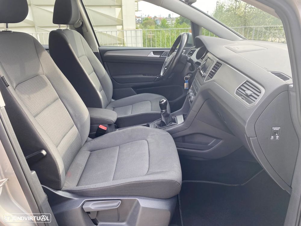 VW Golf 1.6 TDi BlueMotion Confortline - 13