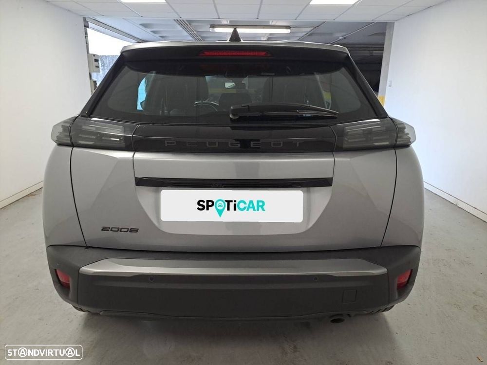 Peugeot 2008 1.2 PureTech Active - 7