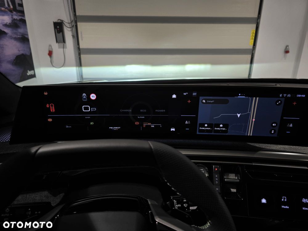 Peugeot 5008 1.2 PureTech mHEV GT Exclusive S&S e-DCS6 - 11