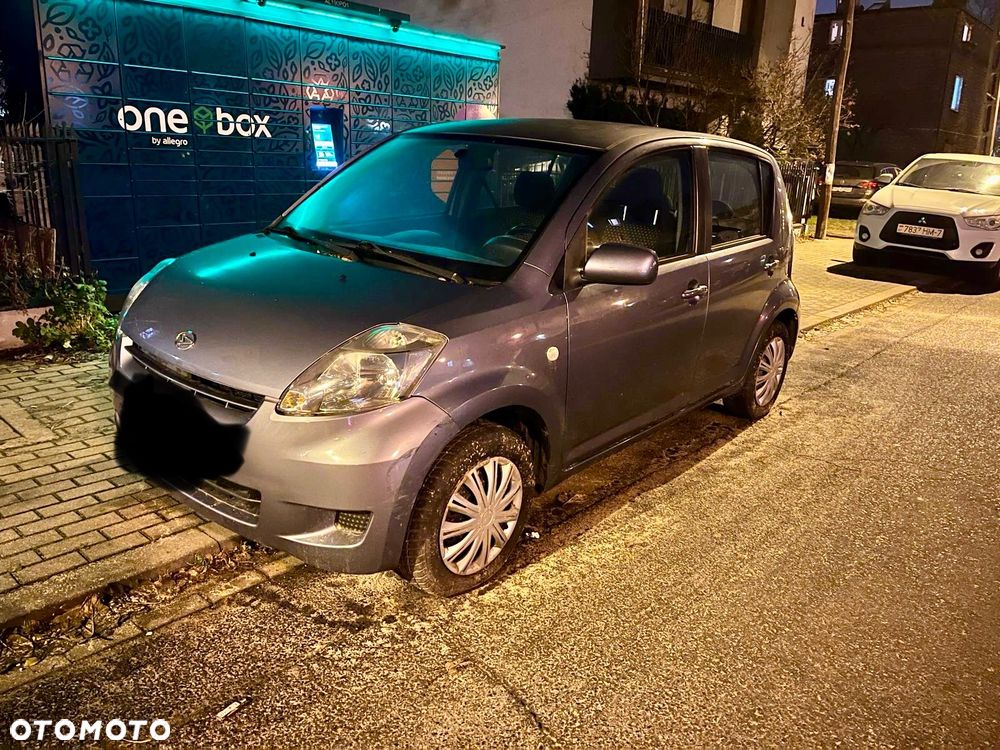 Daihatsu Sirion 1.3 - 3