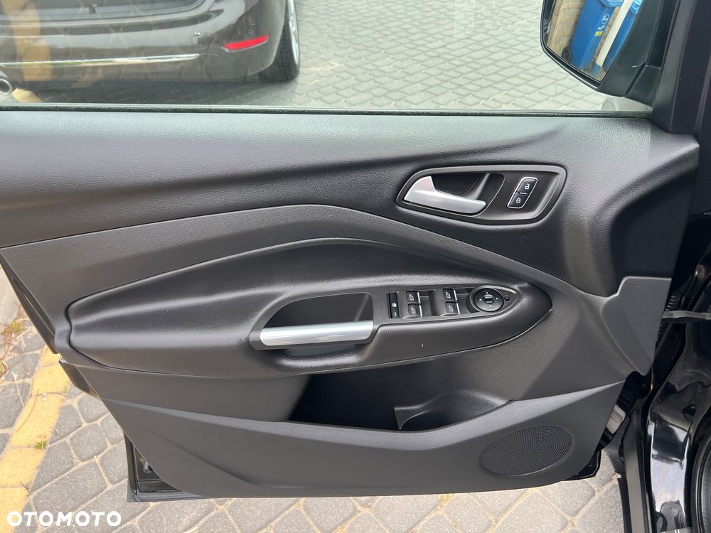 Ford Kuga 2.0 TDCi 4WD Titanium Plus - 18
