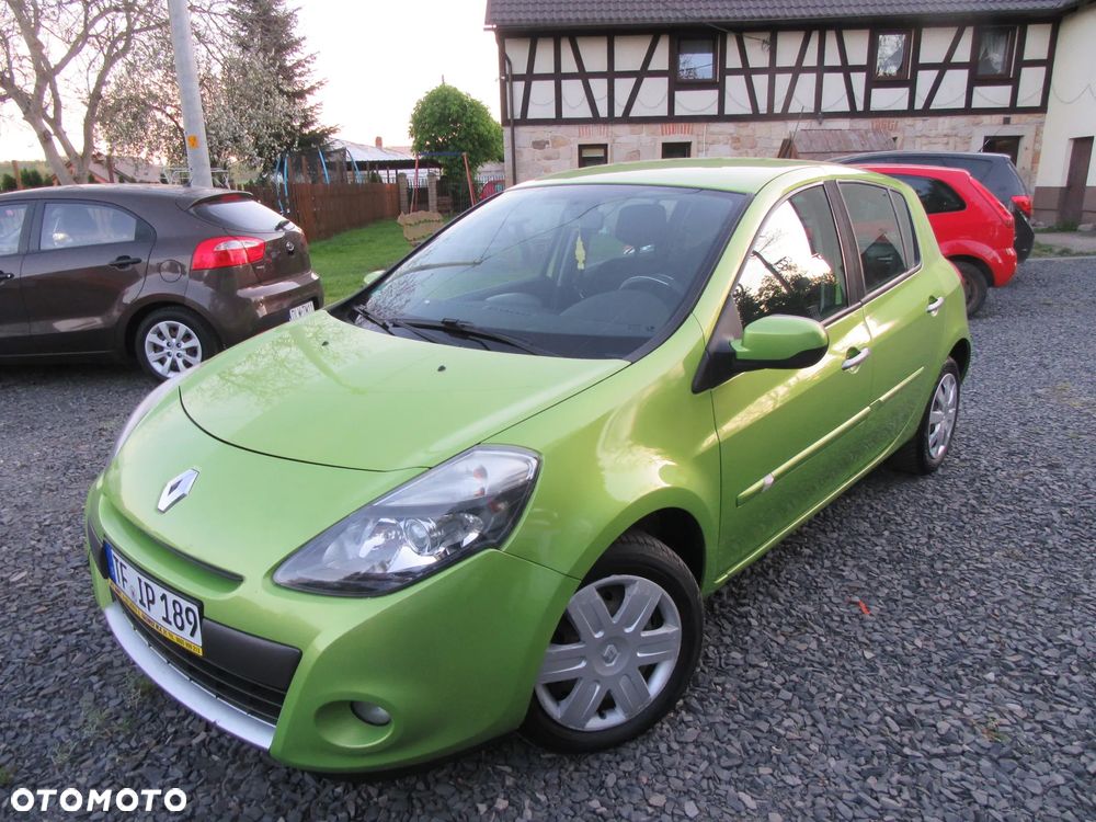 Renault Clio 1.2 TCE Expression - 1