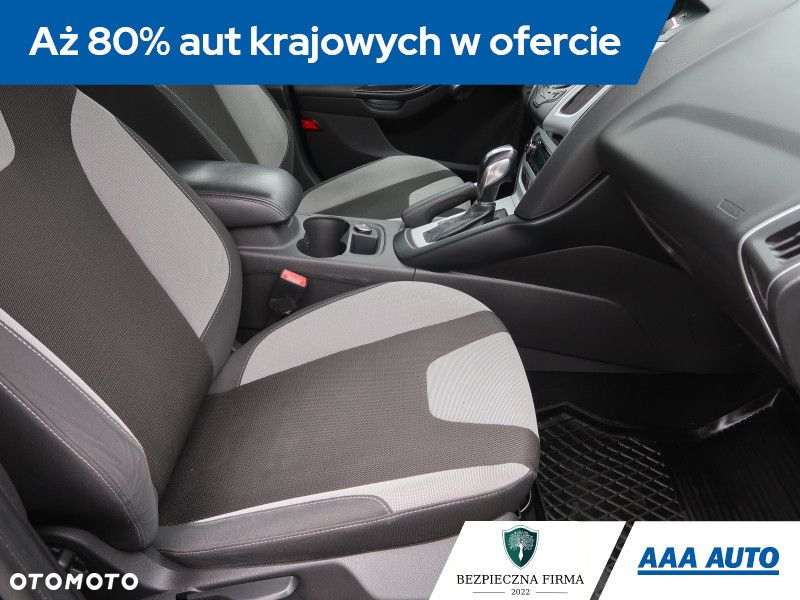Ford Focus - 10