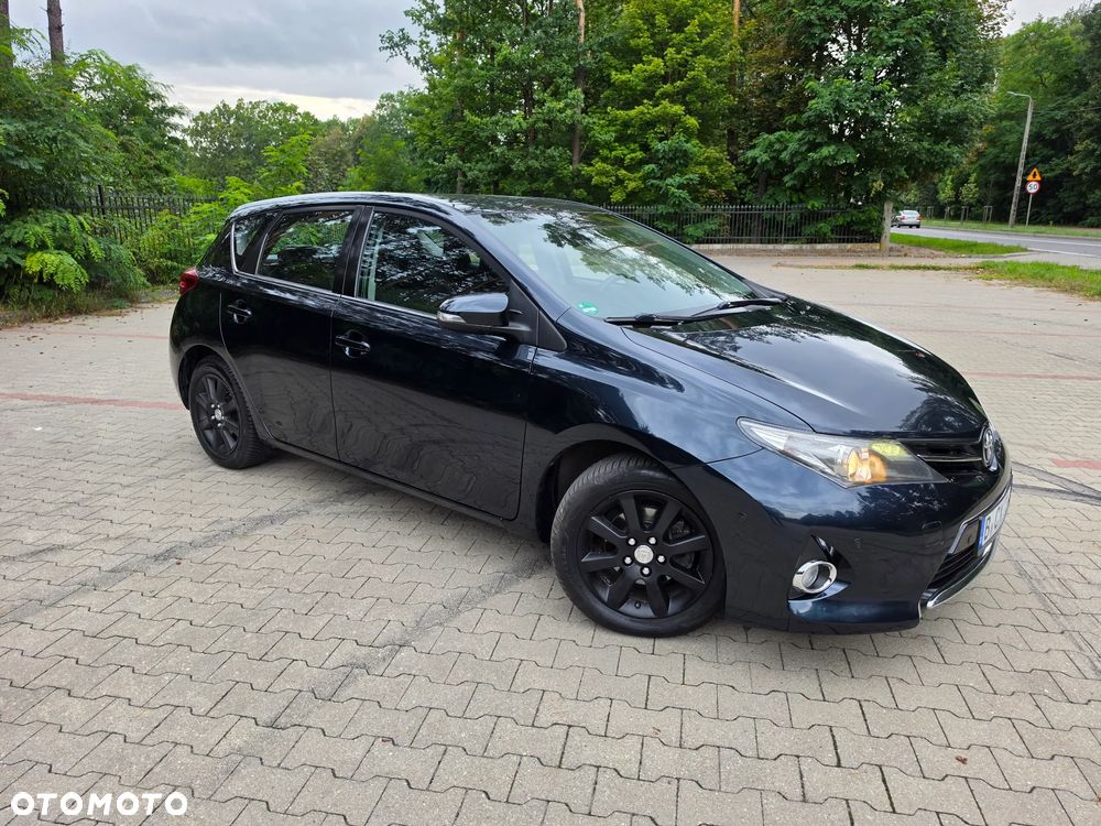 Toyota Auris 1.6 VVT-i Executive - 14
