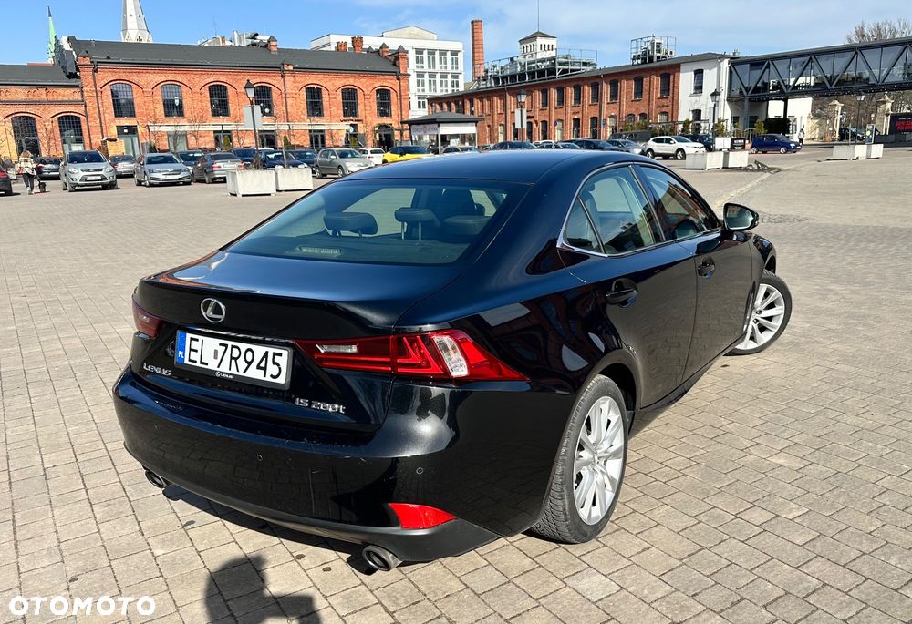 Lexus IS 200t Elegance - 4