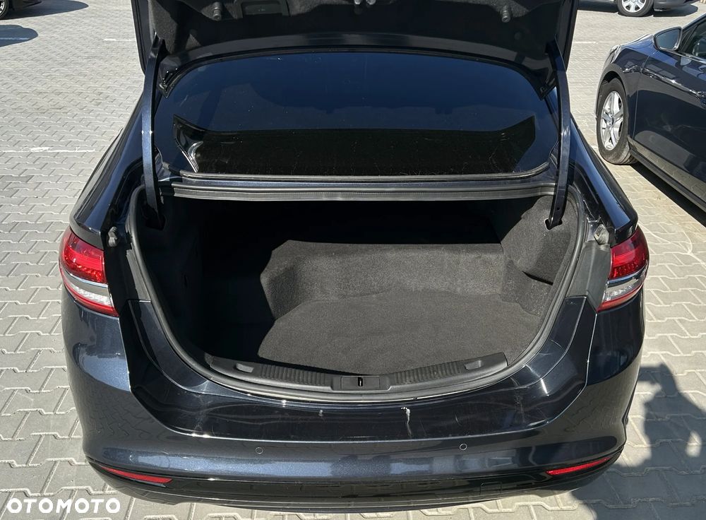 Ford Mondeo 2.0 Hybrid Titanium - 21