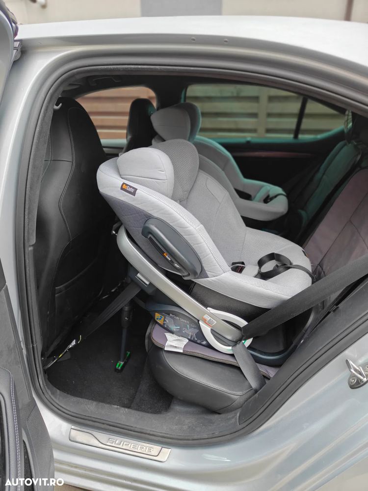 Skoda Superb 2.0 TSI 4X4 DSG Sportline - 7