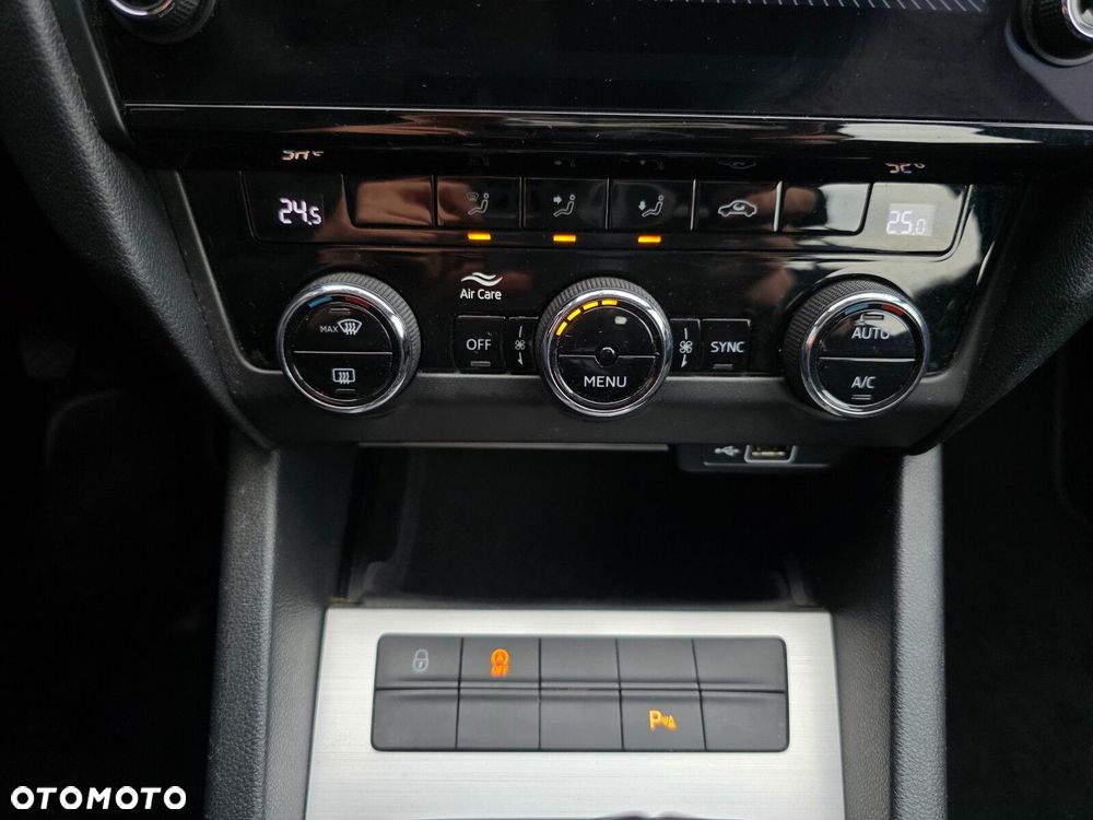 Skoda Octavia 1.5 TSI ACT Ambition - 20